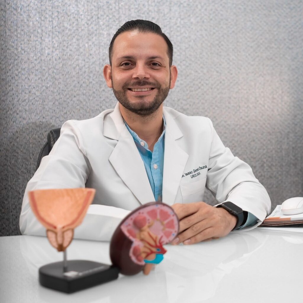 Dr. Isaac Gerardo 1