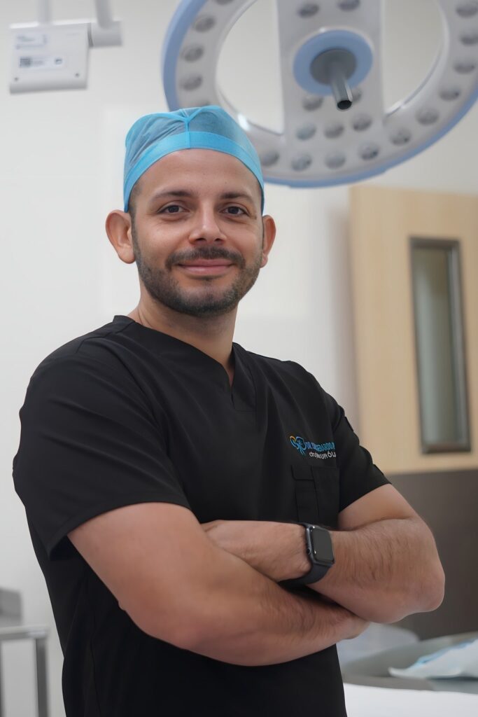 Dr. Isaac Gerardo 4