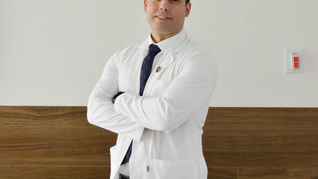 Dr. Uziel Rojo